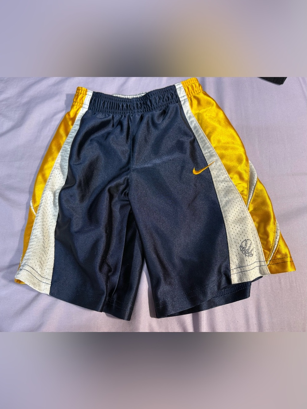 vintage 90s 00s Y2K Nike Athletics Swoosh Basketball Shorts SZ 6 Youth